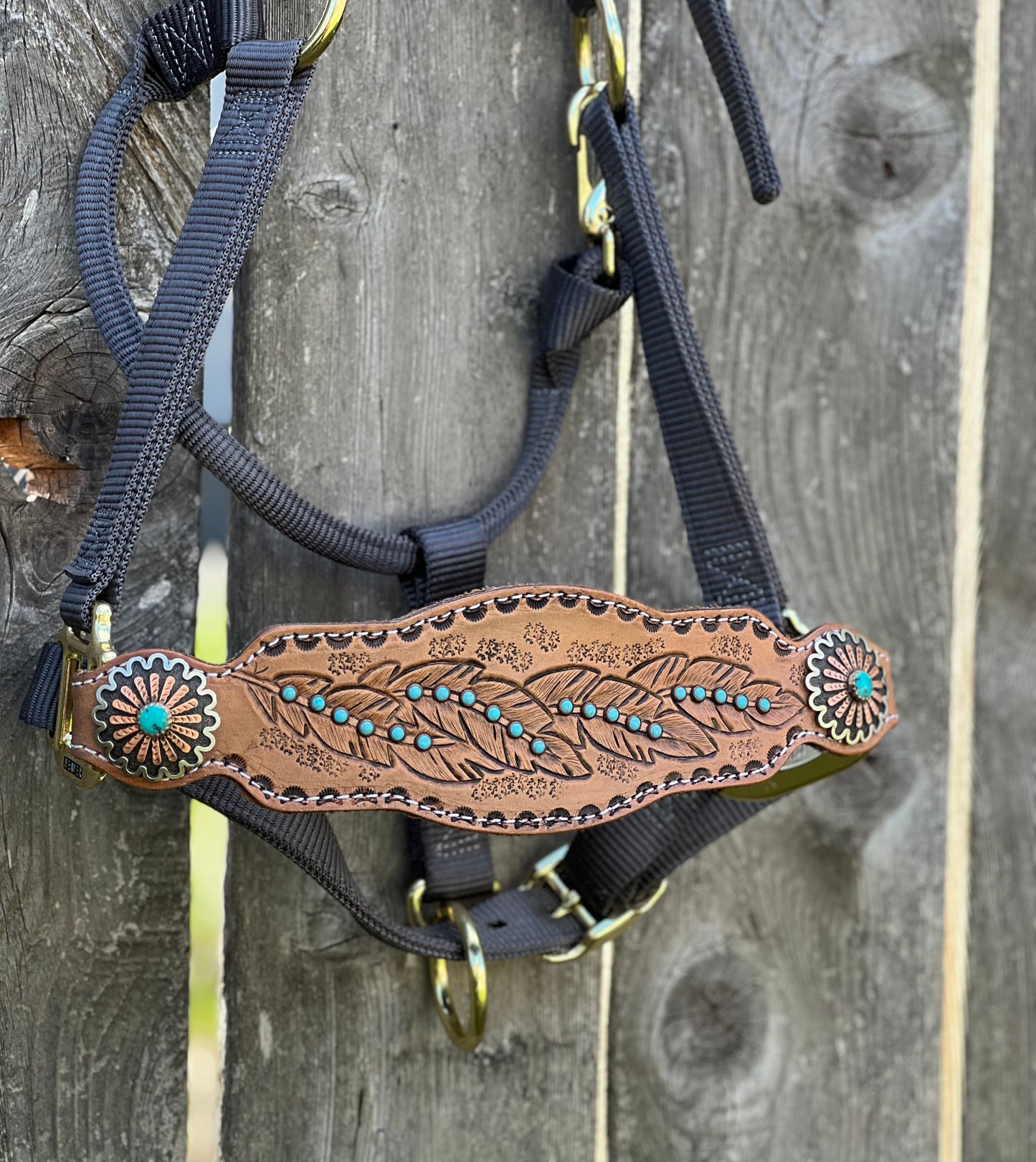 Natural 4 Feather Halter